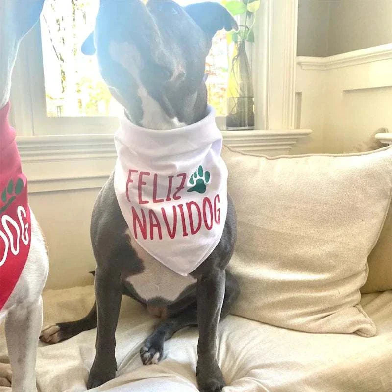 Weihnachts-Haustierbandana mit Feliz Navidog Aufdruck für Hunde und Katzen festlich und bequem