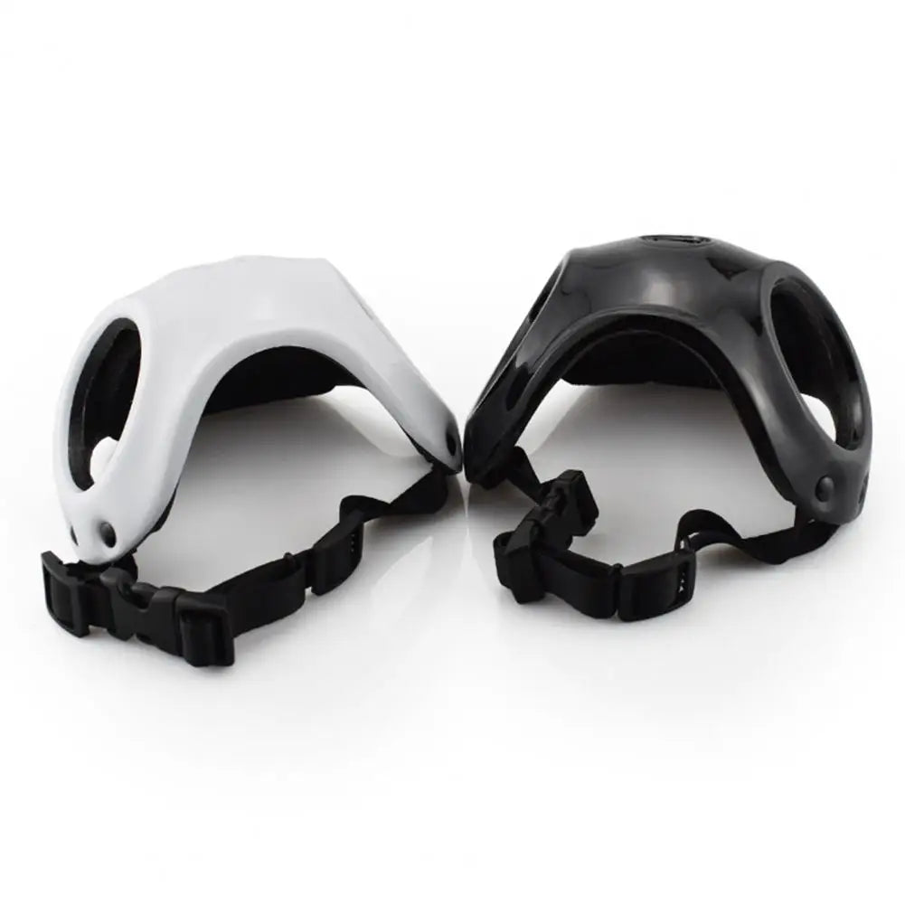 Haustierhelm mit Ohrenöffnungen